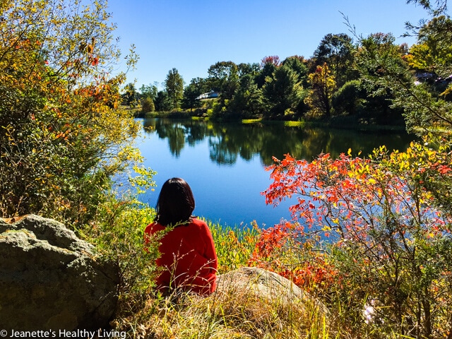 12 conseils de beauté sains pour l'été - passez du temps à l'extérieur dans un endroit calme et profitez de la beauté naturelle