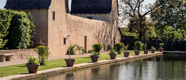 pond in the gardens of Bournazel castle (12)