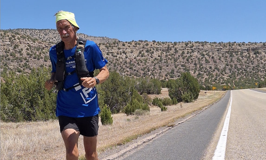 Hubert Karl from Franconia has been running marathons for 40 years. Jogging 4,000 kilometers through the USA is now the crowning glory of his career.